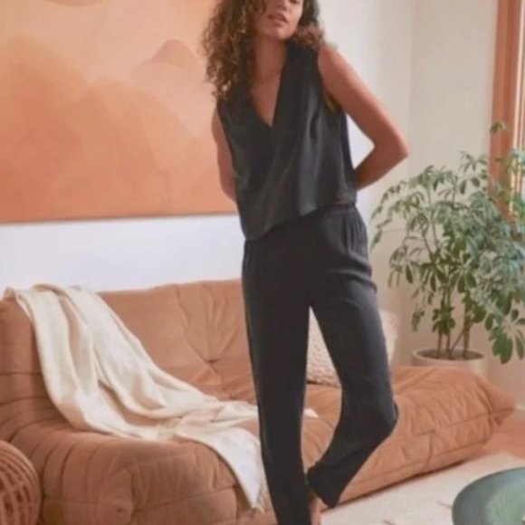 LUNYA Silk Trouser Set - Picture 1 of 4
